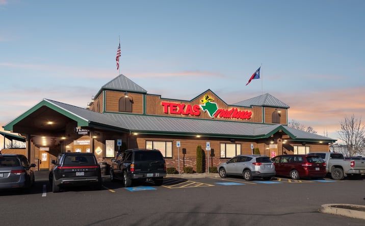Pictures of Retail property located at 1060 Valley River Way, Eugene, OR 97401 for sales - image #1