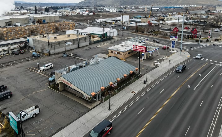 Pictures of Retail property located at 822 N 1st St, Yakima, WA 98901 for sales - image #1