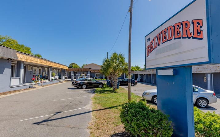 Pictures of Hospitality, Multifamily property located at 404 14th Ave S, Myrtle Beach, SC 29577 for sales - image #1