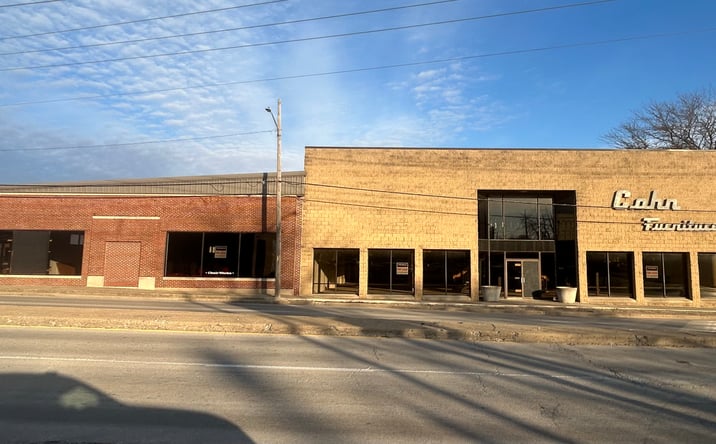 Pictures of Industrial, Retail property located at 400 N Martin Luther King Jr Dr, Decatur, IL 62523 for sales - image #1