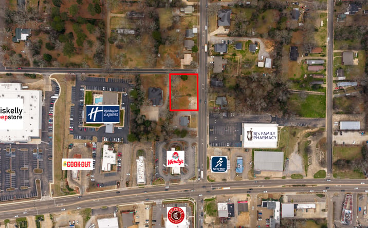 Pictures of Land property located at 600 S Jackson St, Starkville, MS 39759 for sales - image #1
