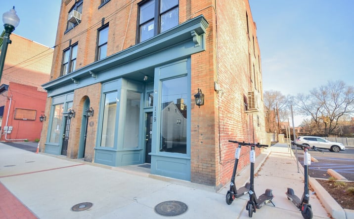 Pictures of Multifamily property located at 115 E Martin St, Martinsburg, WV 25401 for sales - image #1