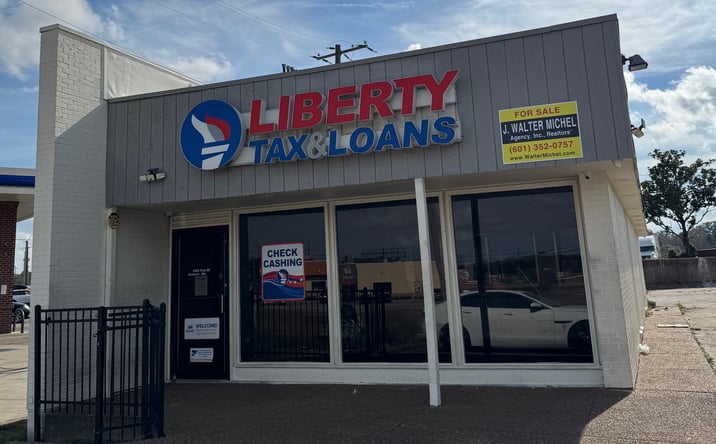 Pictures of Office, Retail property located at 2425 US-80, Jackson, MS 39204 for sales - image #1
