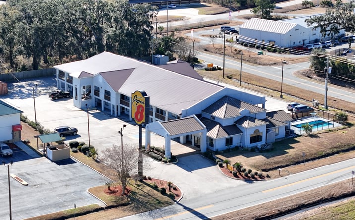 Pictures of Hospitality property located at 211 Palisade Dr, Brunswick, GA 31523 for sales - image #1