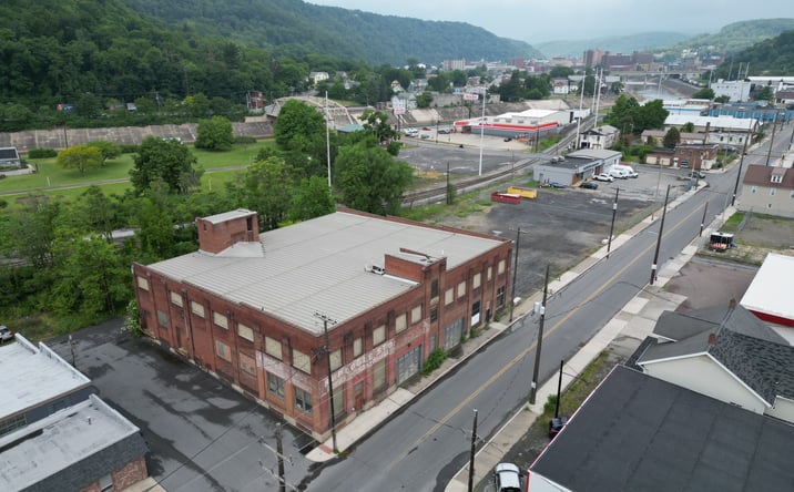 Pictures of Industrial property located at 432-438 Horner St, Johnstown, PA 15902 for sales - image #1