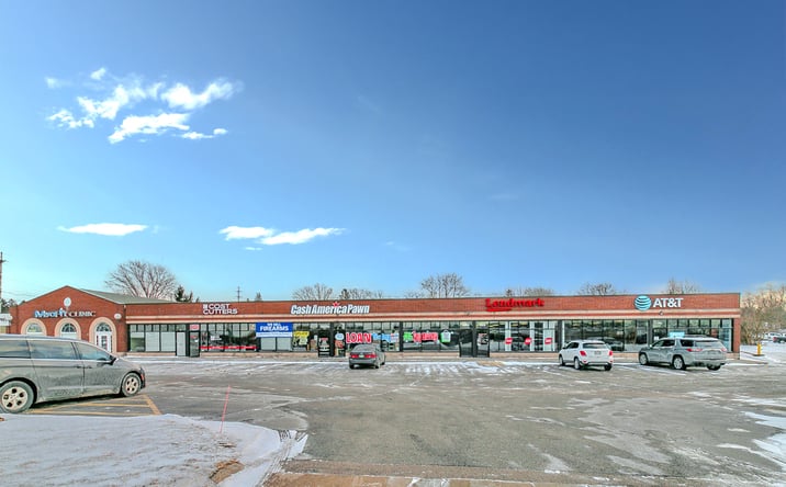 Pictures of Retail property located at 2900-2916 N Ridge Rd E, Ashtabula, OH 44004 for sales - image #1