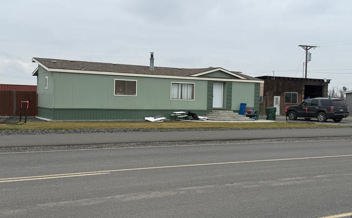 Pictures of Land, Multifamily property located at 1555- 1595 East Airport Road, Hermiston, OR, USA, Hermiston, OR 97838 for sales - image #1