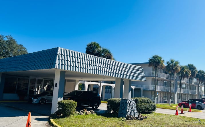 Pictures of Hospitality property located at 44089 US-27, Davenport, FL 33897 for sales - image #1