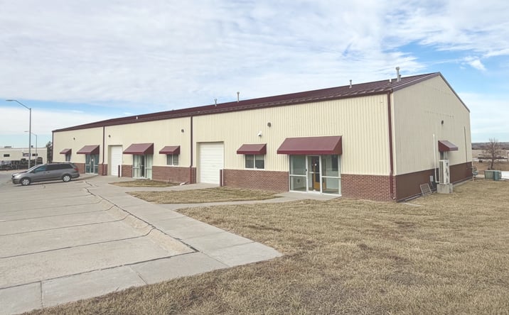 Pictures of Industrial property located at 301 NW 27th St, Lincoln, NE 68528 for sales - image #1