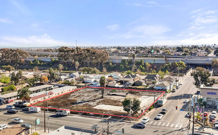 Pictures of Land property located at 11400 S Hoover, Los Angeles, CA 90044 for sales - image #1