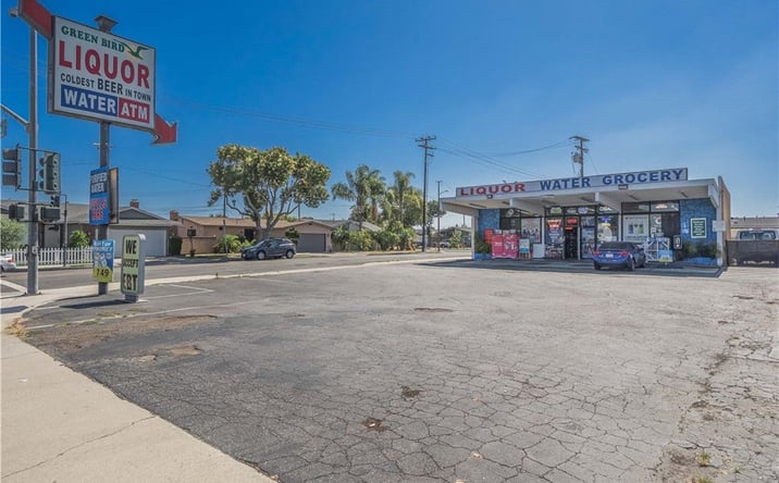 Pictures of Retail property located at 22429 Bloomfield Avenue, Hawaiian Gardens, CA 90630 for sales - image #1