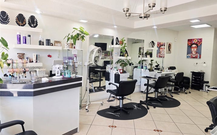 Pictures of Business for Sale, Retail property located at SW Beauty Salon Coral Way, Miami, FL 33145 for sales - image #1