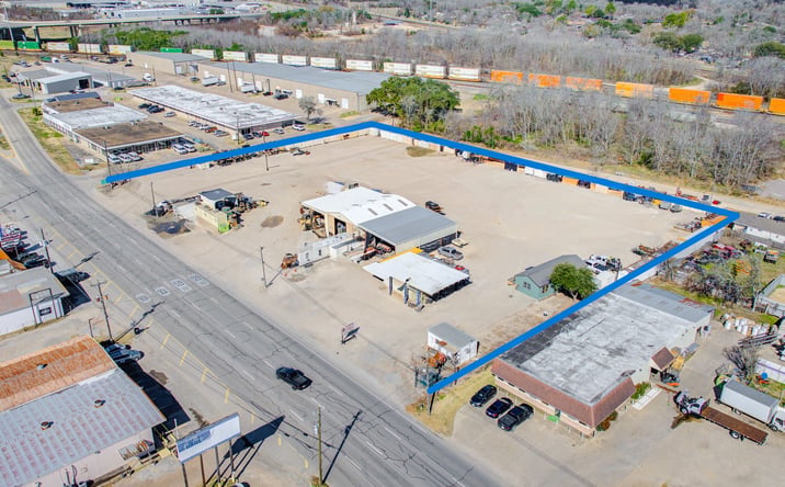 Pictures of Industrial property located at 1215 Avenue H, Rosenberg, TX 77471 for sales - image #1