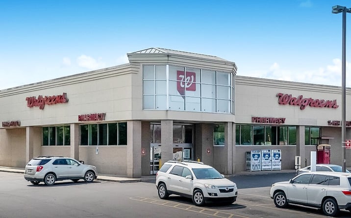 Pictures of Retail property located at 1815 9th Ave N, Bessemer, AL 35020 for sales - image #1