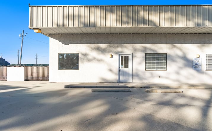 Pictures of Retail, Multifamily, Office, Industrial, Mixed Use property located at 6413 Carolina Beach Rd, Wilmington, NC 28412 for sales - image #1