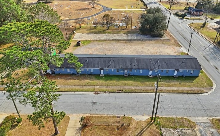 Pictures of Multifamily property located at 2106 Martin Luther King Jr Drive, Albany, GA 31701 for sales - image #1