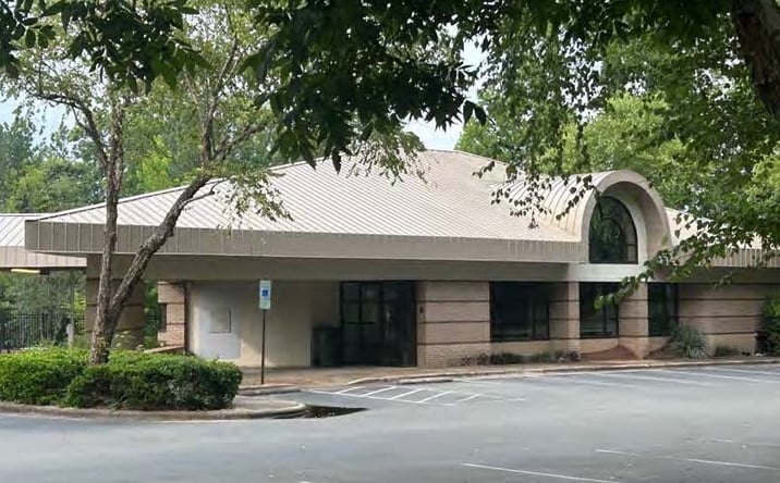 Pictures of Retail, Office property located at 950 North Harrison Avenue, Cary, NC 27513 for sales - image #1
