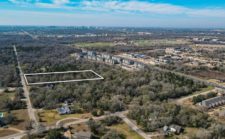 Pictures of Land property located at 8 Ranchero Rd, College Station, TX 77845 for sales - image #1