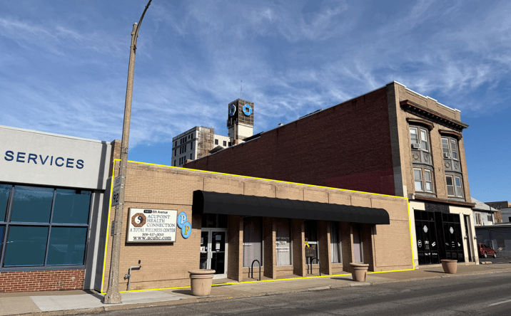 Pictures of Office, Retail property located at 1411 6th Ave, Moline, IL 61265 for sales - image #1