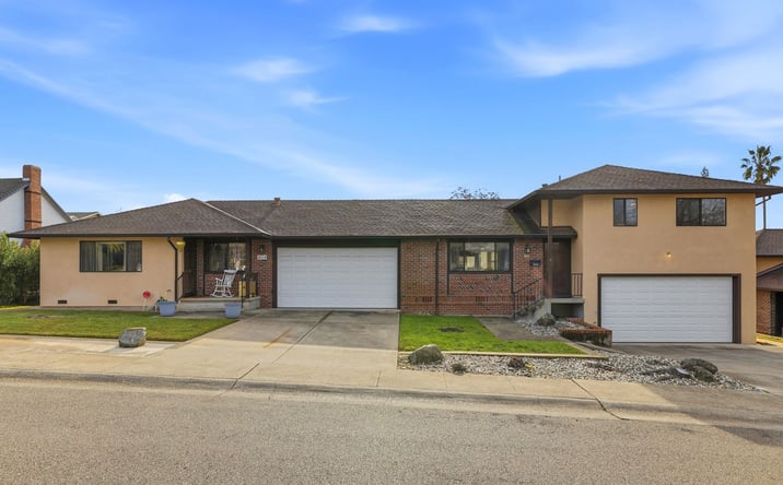 Pictures of Multifamily property located at 611 Mormon St, Folsom, CA 95630 for sales - image #1