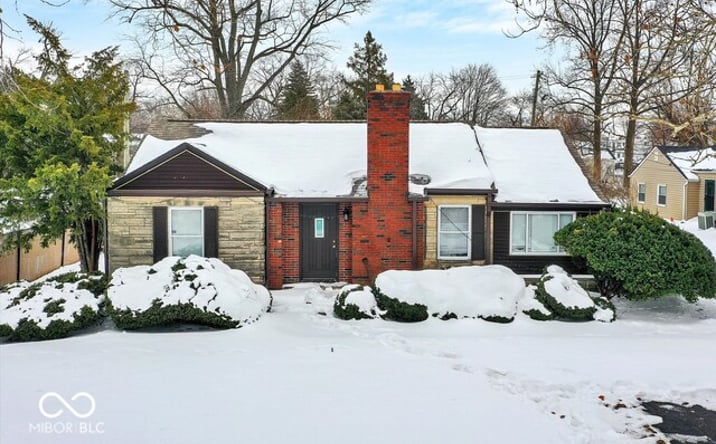 Pictures of Office property located at 1109 Shadeland Ave, Indianapolis, IN 46219 for sales - image #1