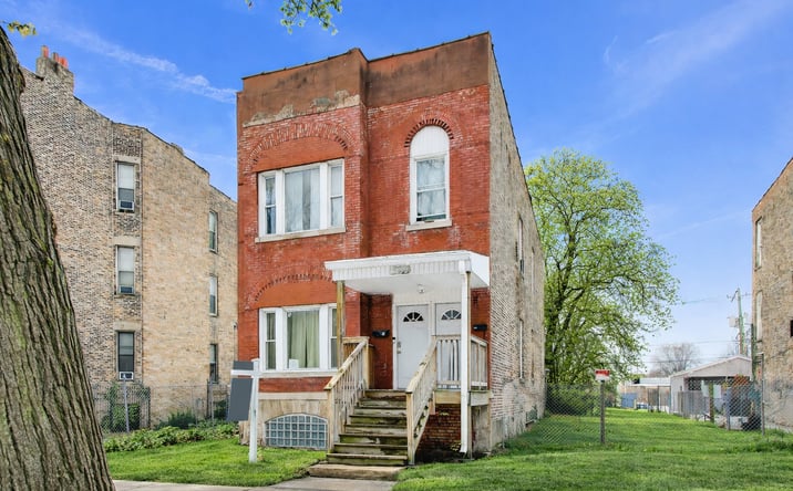 Pictures of Multifamily property located at 5632 S Wabash Avenue, Chicago, IL 60637 for sales - image #1