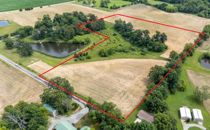 Pictures of Land property located at 12 PERRY Road, Pittsburg, IL 62974 for sales - image #1