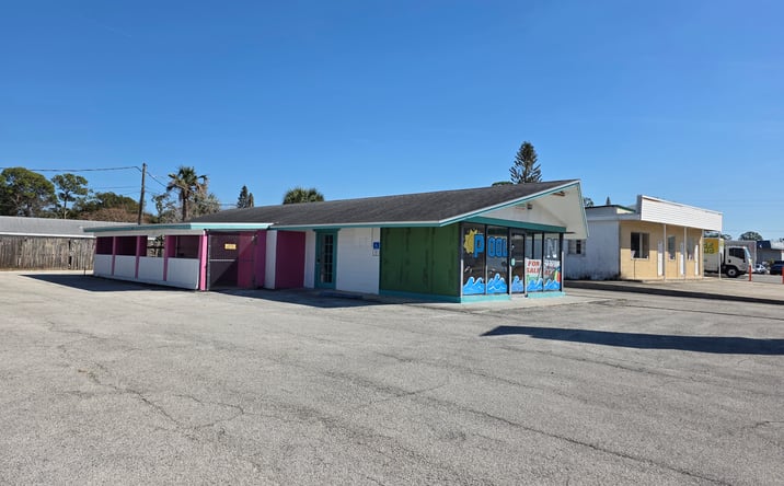 Pictures of Retail property located at 4261 S Hopkins Ave, Titusville, FL 32780 for sales - image #1