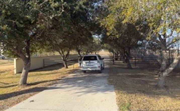 Pictures of Land property located at 7409 Bailey Road, Pearland, TX 77584 for sales - image #1