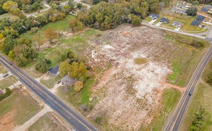 Pictures of Land property located at 13970 FM 2710, Lindale, TX 75771 for sales - image #1
