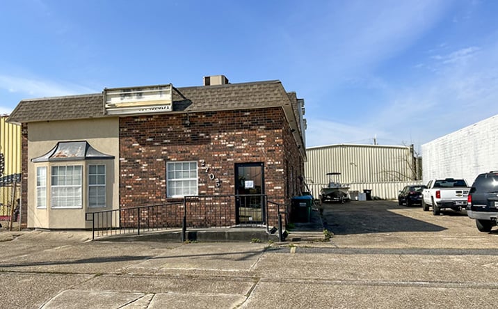 Pictures of Industrial, Office property located at 2705 Florida Ave, Kenner, LA 70062 for sales - image #1