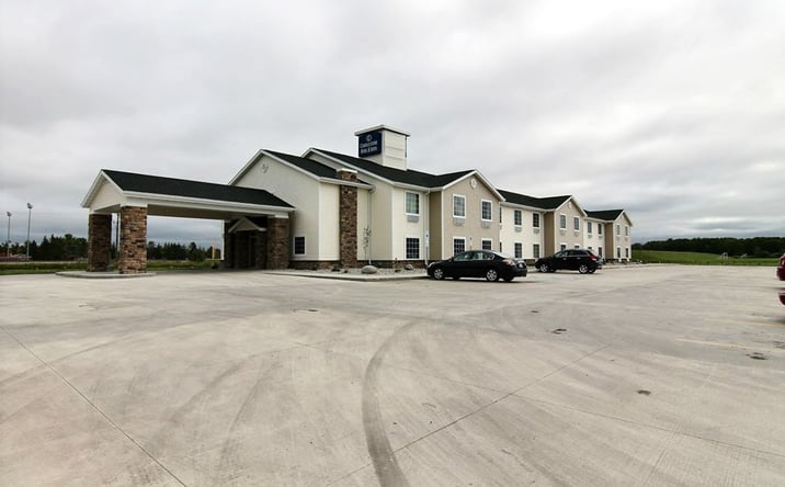 Pictures of Hospitality property located at 2304 Sahlstrom Dr, Crookston, MN 56716 for sales - image #1