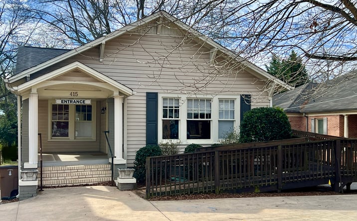 Pictures of Mixed Use, Office property located at 415 W Warren St, Shelby, NC 28150 for sales - image #1