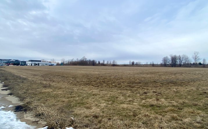 Pictures of Land property located at 4202 Nicklaus Dr, Champaign, IL 61822 for sales - image #1