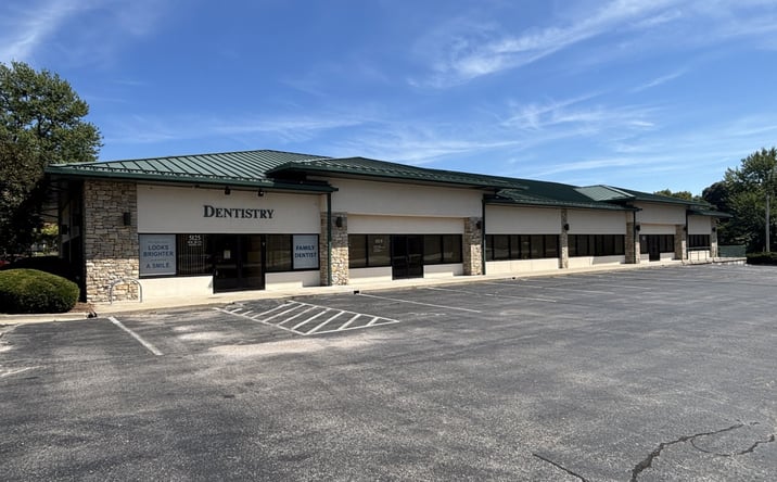 Pictures of Office, Retail property located at 5125 Roe Blvd, Roeland Park, KS 66205 for sales - image #1
