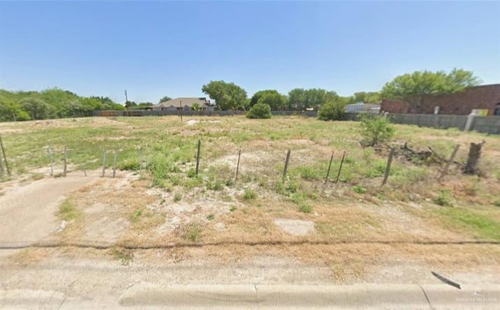 Pictures of Land property located at 904 S Mccoll Road, Edinburg, TX 78539 for sales - image #1