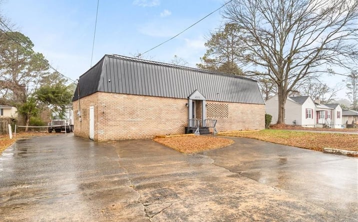 Pictures of Mixed Use, Office property located at 6511 Church Street, Riverdale, GA 30274 for sales - image #1
