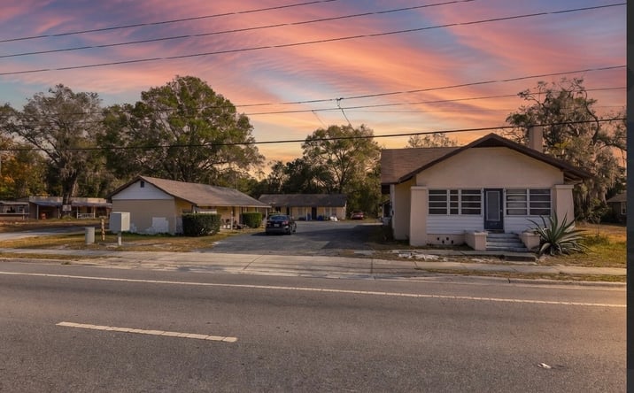 Pictures of Multifamily property located at 1757 N Woodland Blvd, DeLand, FL 32720 for sales - image #1