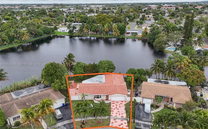 Pictures of Multifamily property located at 3241 NW 40th St, Lauderdale Lakes, FL 33309, 2737 NW 24th Ave, Oakland Park, FL 33311 for sales - image #1