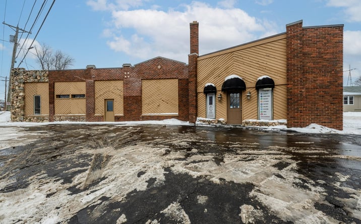 Pictures of Business for Sale property located at 1719 Lakeshore Drive, St. Joseph, MI 49085 for sales - image #1
