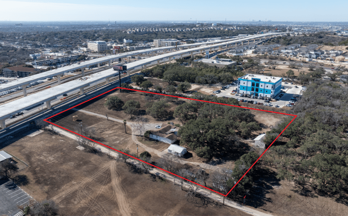 Pictures of Retail, Office, Mixed Use, Land property located at 12995 I-35 Frontage Rd, Live Oak, TX 78233 for sales - image #1