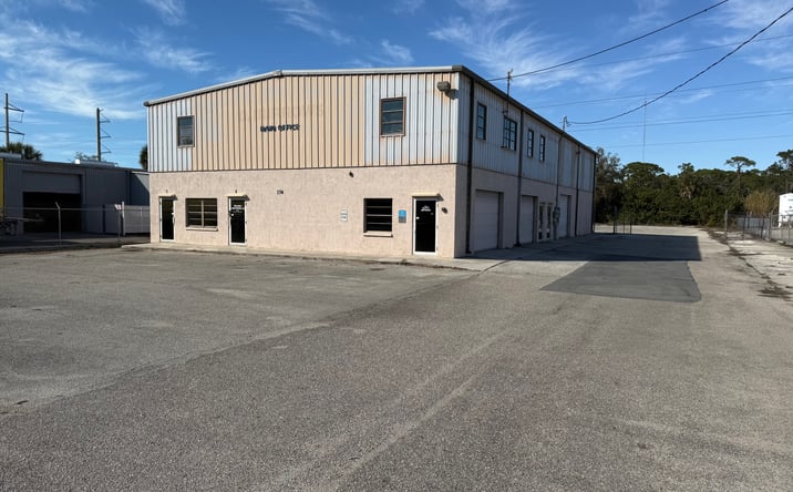 Pictures of Industrial property located at 174 Rich St, Venice, FL 34292 for sales - image #1