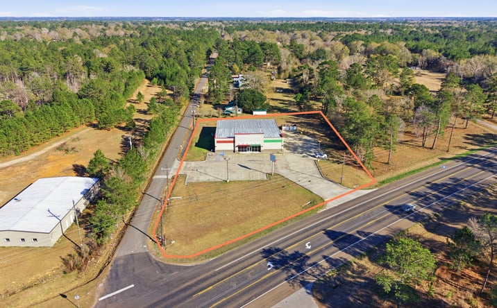 Pictures of Office, Retail, Special Purpose property located at 6975 US-69, Kountze, TX 77625 for sales - image #1
