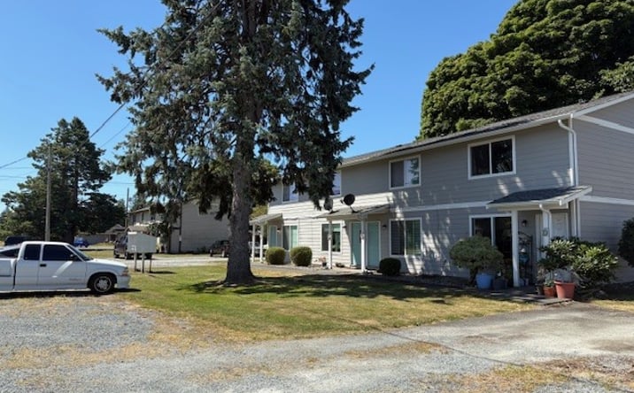 Pictures of Multifamily property located at 410 Murdock St, Sedro-Woolley, WA 98284 for sales - image #1