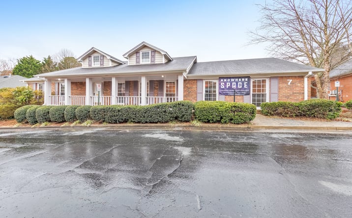 Pictures of Office property located at 2440 Sandy Plains Rd, Marietta, GA 30066 for sales - image #1