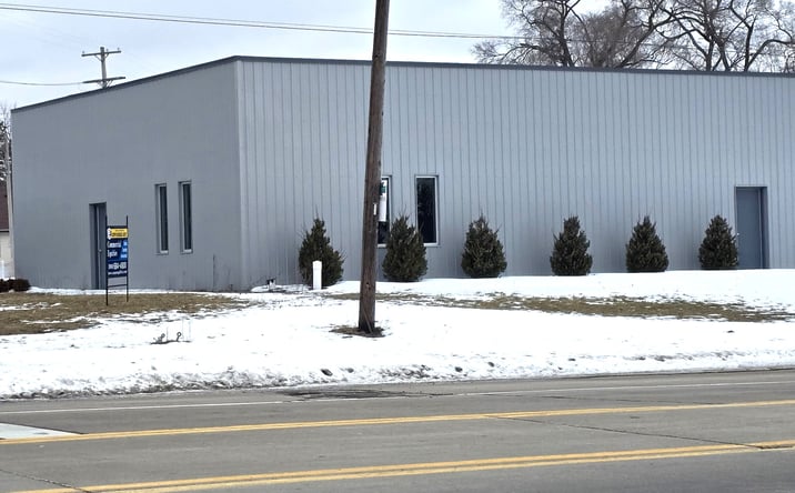 Pictures of Office, Retail property located at 3 State Park Dr, Bay City, MI 48706 for sales - image #1