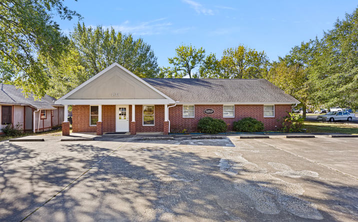 Pictures of Office property located at 1501 W C St, Russellville, AR 72801 for sales - image #1