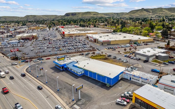 Pictures of Mixed Use, Office, Retail property located at 1424 N Wenatchee Ave, Wenatchee, WA 98801 for sales - image #1