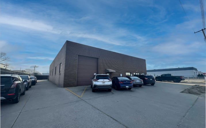 Pictures of Industrial, Retail property located at 26674 Liberal St, Center Line, MI 48015 for sales - image #1