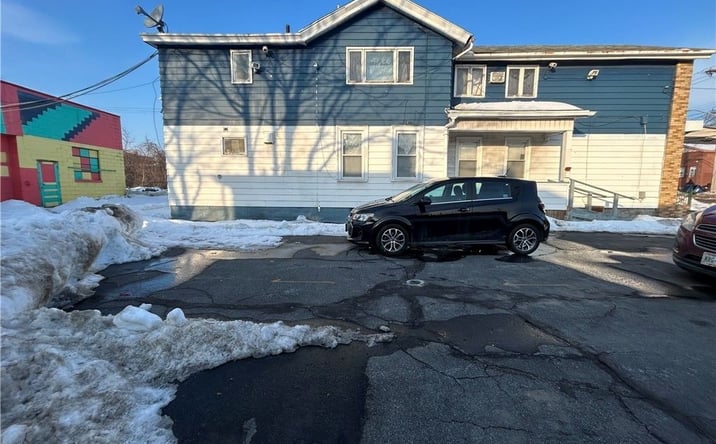 Pictures of Retail property located at 807-809 Butternut Street, Syracuse, NY 13208 for sales - image #1